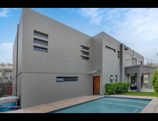 3 BEDROOM PROPERTY TO RENT IN BRYANSTON